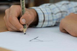 【疫情哪一年开始的爆发呢/疫情哪一年开始的爆发呢图片】